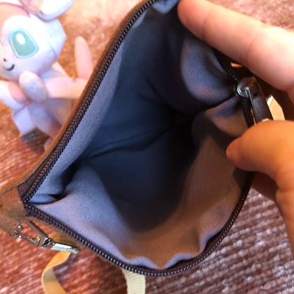NWOT Eeveelution Crossbody Bag - Picture 5 of 5